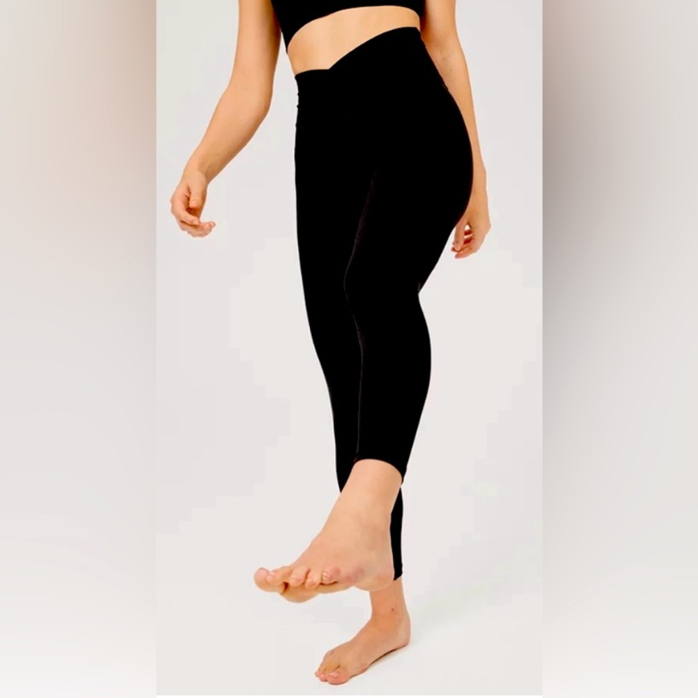 OFFLINE By Aerie Real Me High Waisted Crossover Legging XL